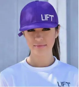 Brilliantly Fitting Lift Up Clothing Cap for Every Occasion