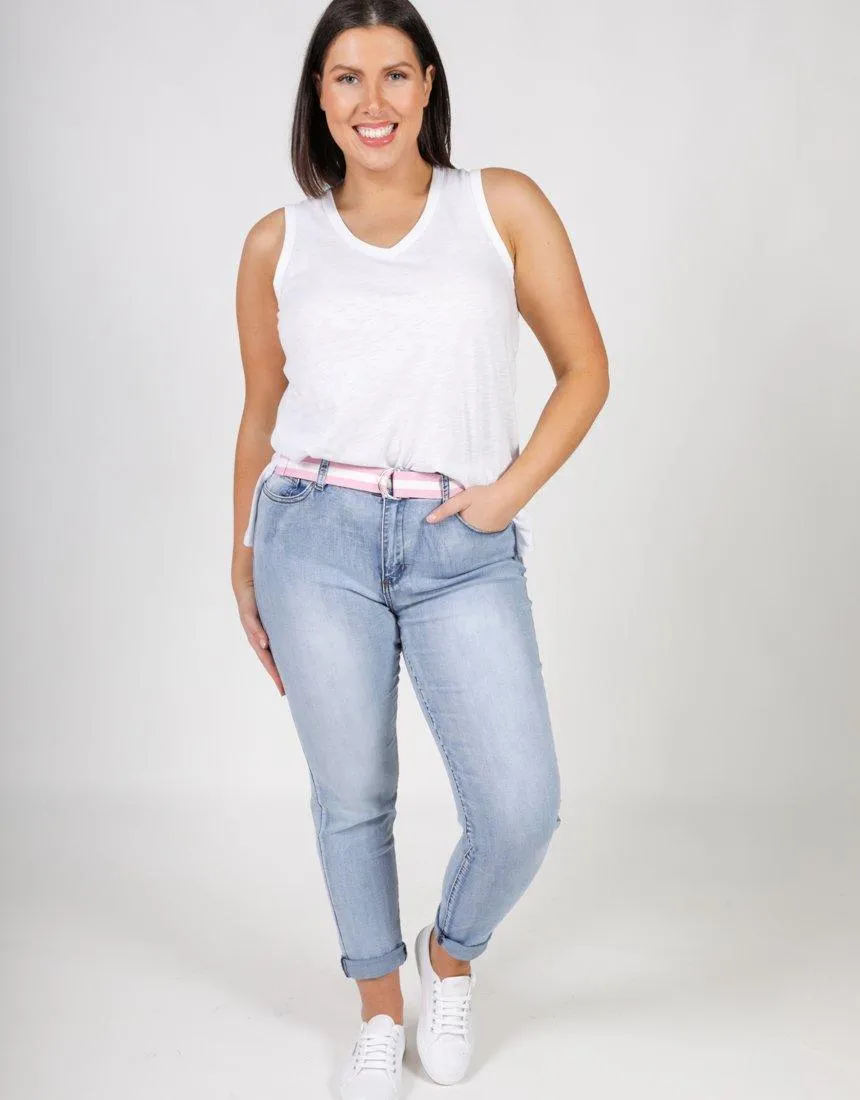 Plus Size Frayed Slim Fit Jeans - Light Denim