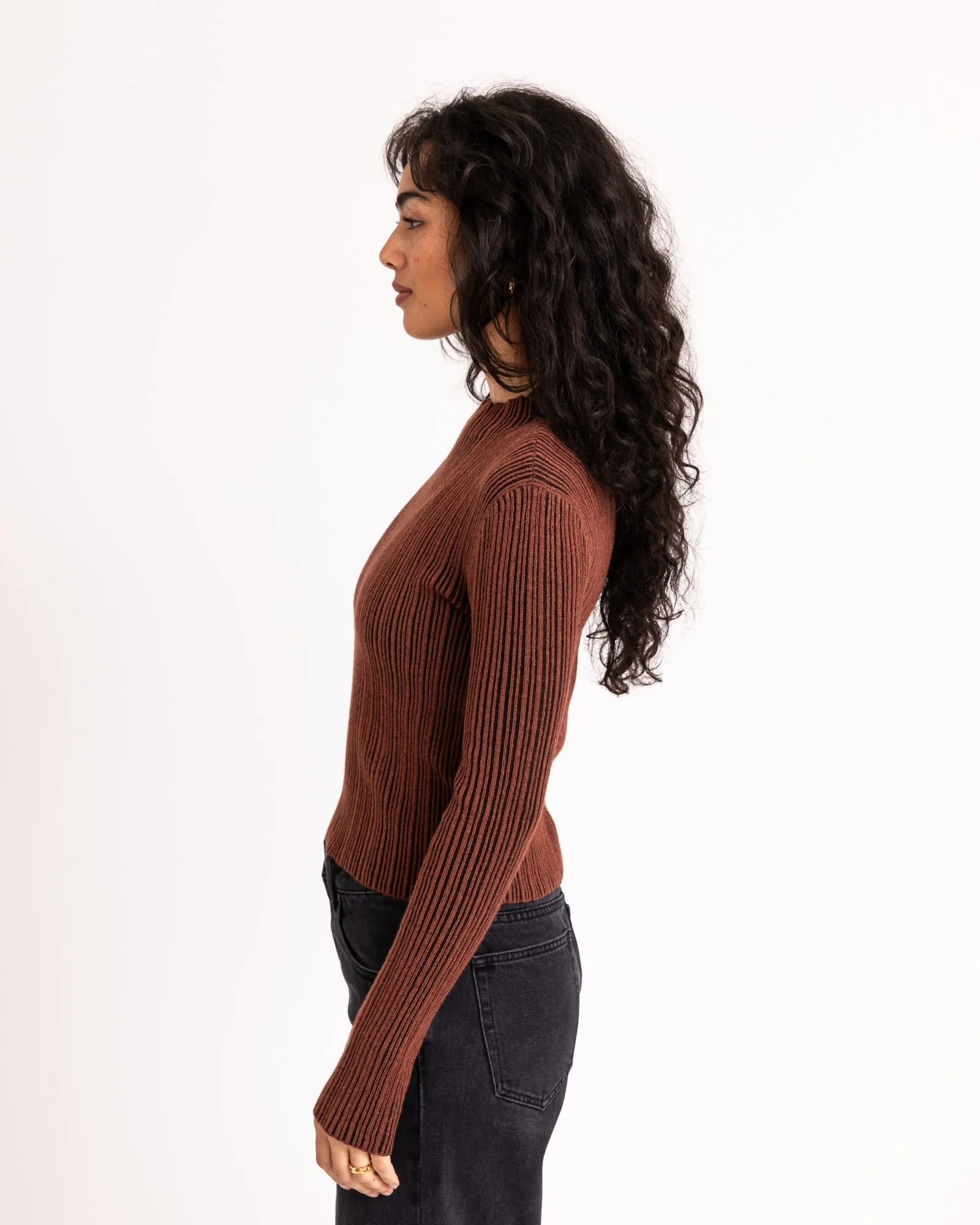 TILTIL Rowie Contrasted Knit Rust Black